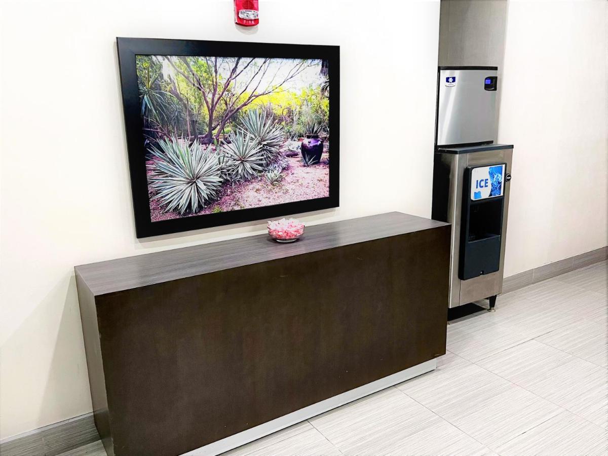 La Quinta By Wyndham Pharr North Mcallen Extérieur photo